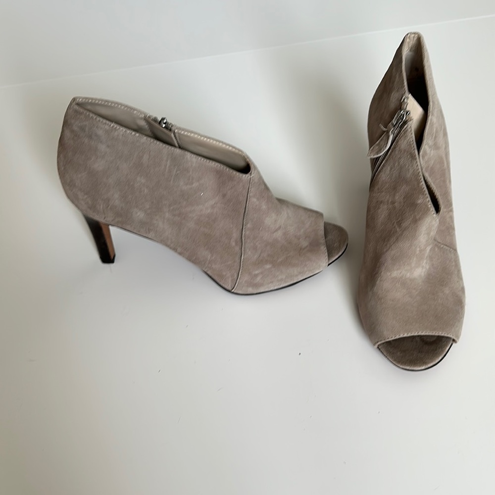 Franco Sarto ankle booties